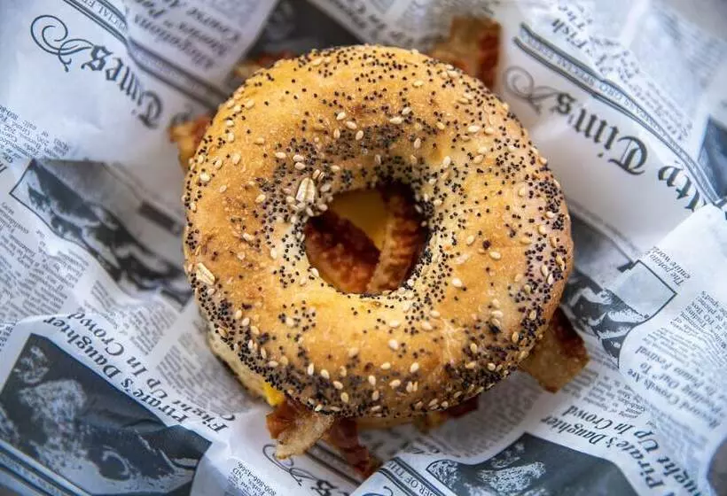 Sugarloaf Key Hotel At Koa Resort