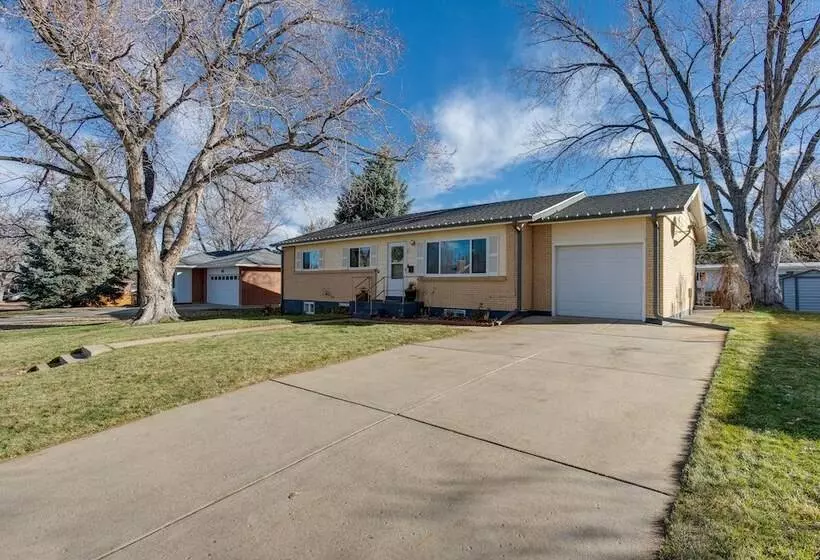 10 Mi To Dtwn Denver: Lakewood Home W/ Patio