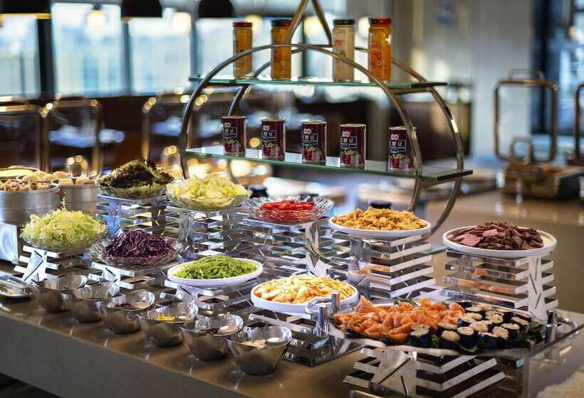 Novotel Hangzhou East Railway Station