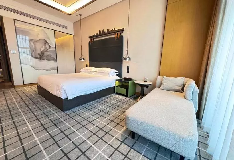 Novotel Hangzhou East Railway Station