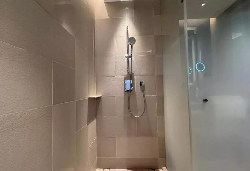 Novotel Hangzhou East Railway Station