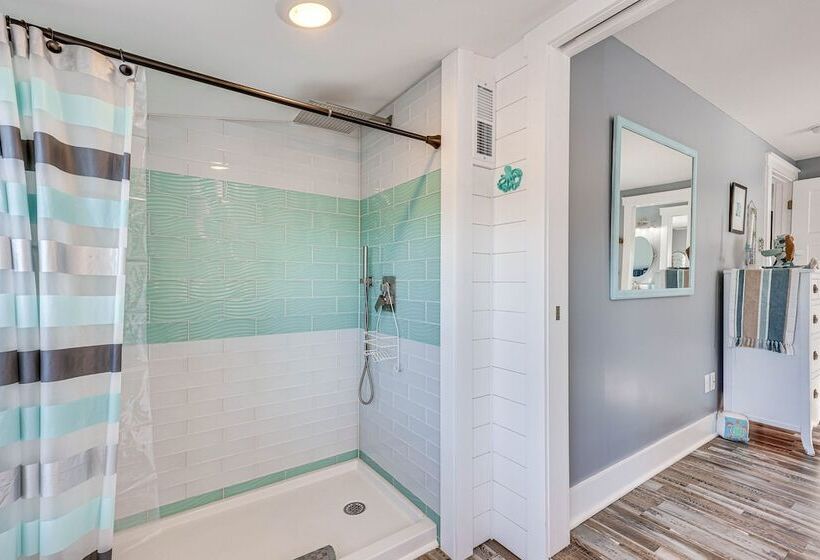 Ocean View  Sea Gem  Bungalow: Steps To Beach!