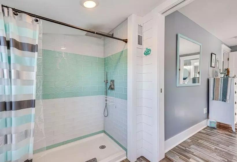 Ocean View  Sea Gem  Bungalow: Steps To Beach!