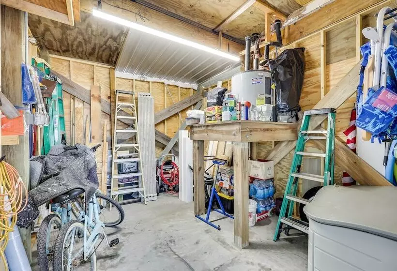 Ocean View  Sea Gem  Bungalow: Steps To Beach!