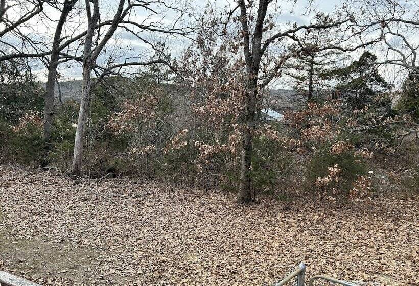 Пансион Dragonfly Meadows Guesthouse