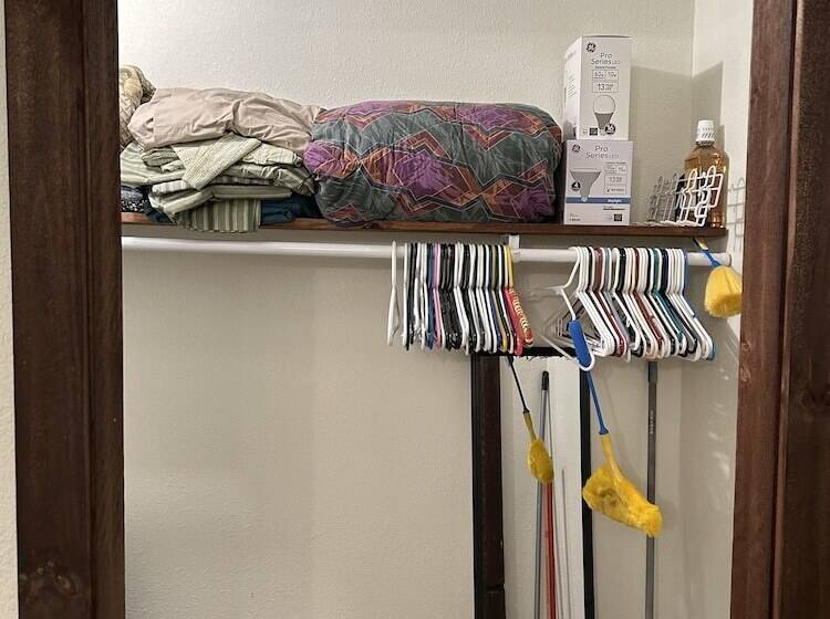 Пансион Dragonfly Meadows Guesthouse