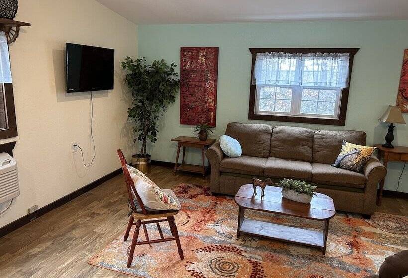 Пансион Dragonfly Meadows Guesthouse