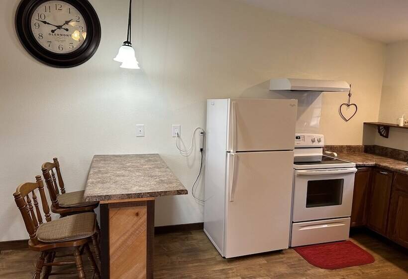 Пансион Dragonfly Meadows Guesthouse