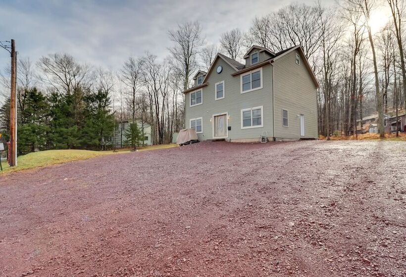 Poconos Retreat W/ Lake & Mountain Views!