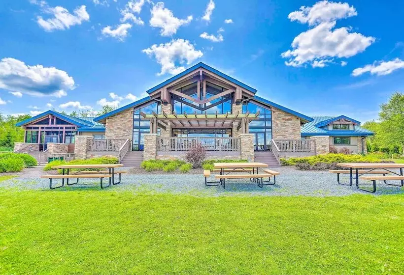 Poconos Retreat W/ Lake & Mountain Views!