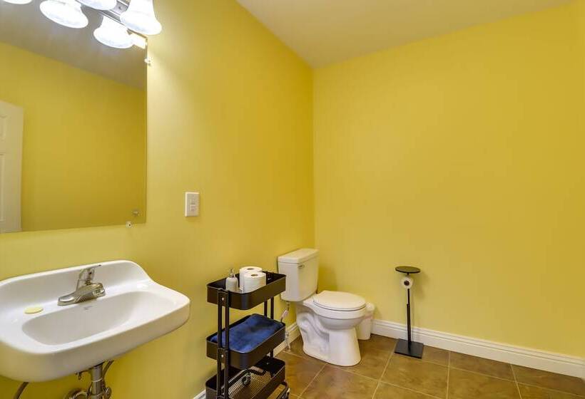 Poconos Retreat W/ Lake & Mountain Views!