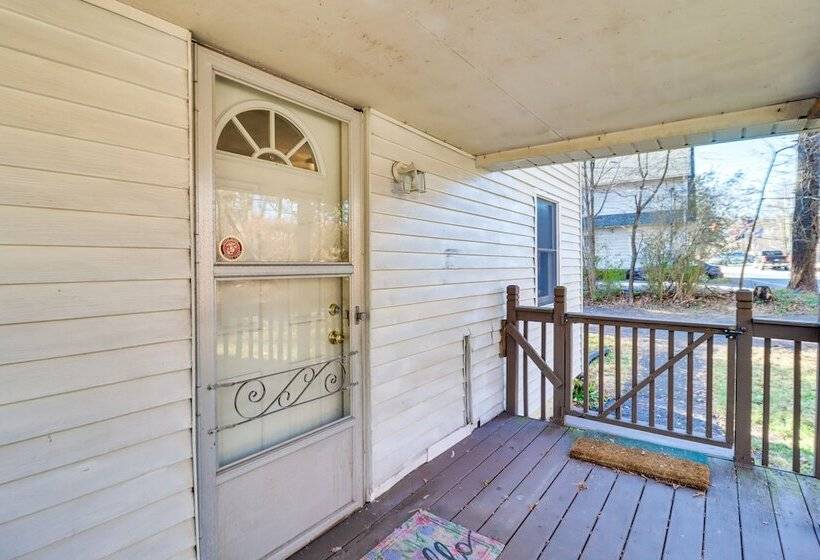 Quaint Tannersville Cottage ~ 2 Mi To Skiing!