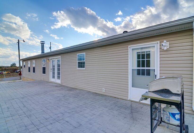 Quiet Albany Retreat Near Dale Hollow Lake!