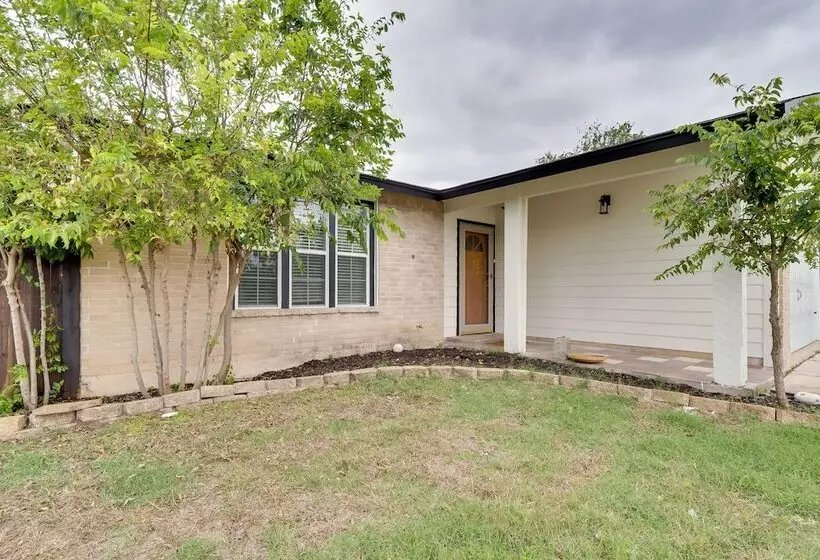 Round Rock Home With Large Yard: 20 Mi To Austin!