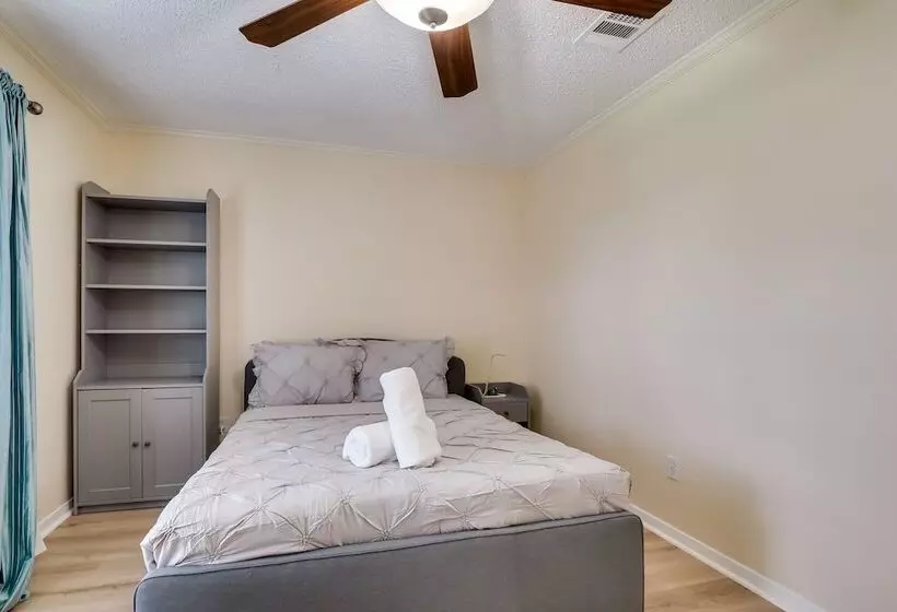Round Rock Home With Large Yard: 20 Mi To Austin!