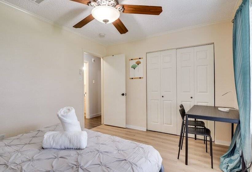 Round Rock Home With Large Yard: 20 Mi To Austin!