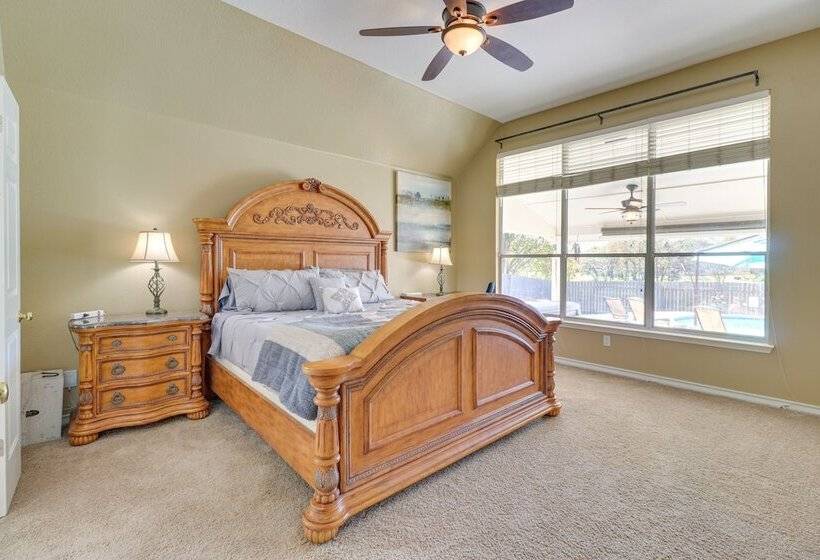 Round Rock Vacation Rental: Private Pool & Hot Tub