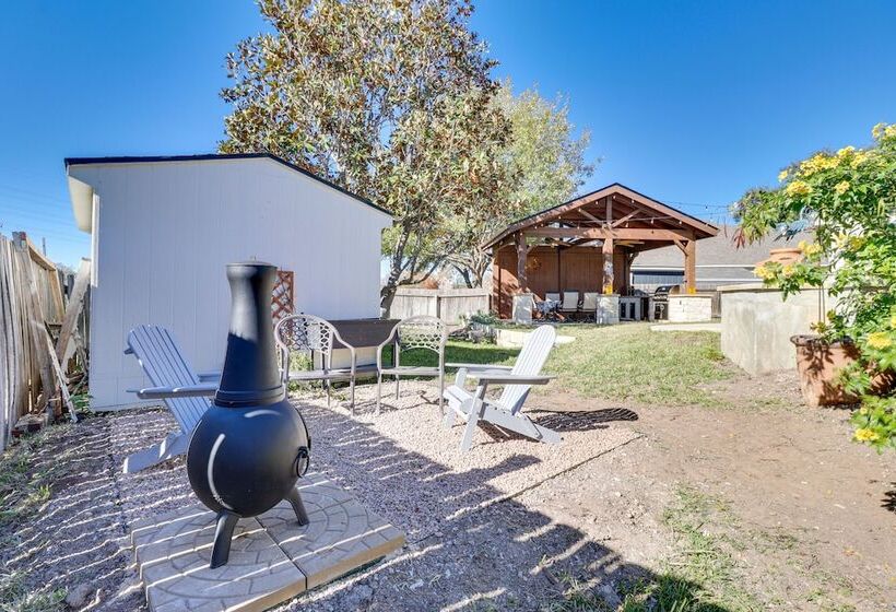 Round Rock Vacation Rental: Private Pool & Hot Tub