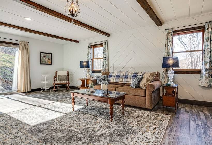 Serene Tell City Retreat Near Hiking & Skiing!