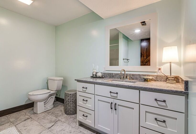 Serene Tell City Retreat Near Hiking & Skiing!