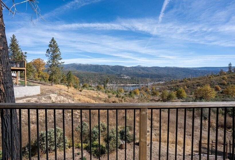 Modern 2bd Cabin With Stunning Views Of Bass Lake