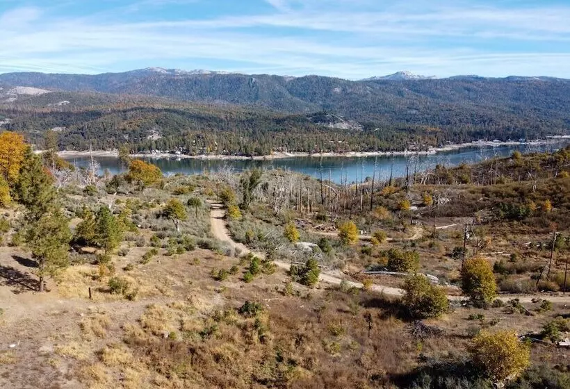 Modern 2bd Cabin With Stunning Views Of Bass Lake