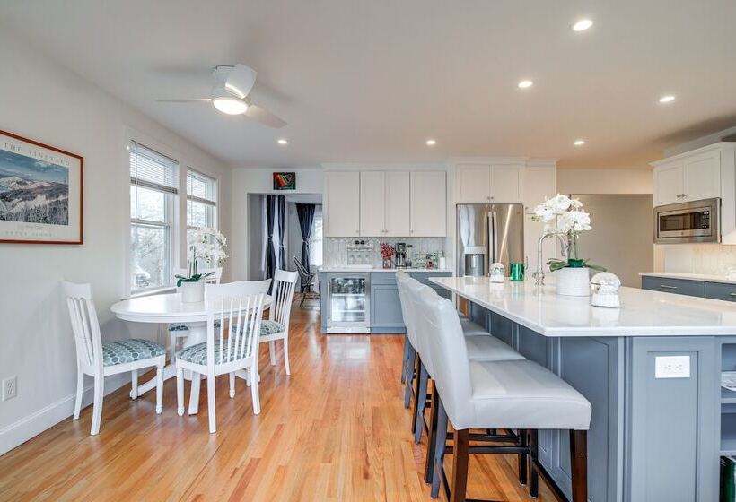 Spacious Edgartown Home W/ Pool, Game Room & Gym!