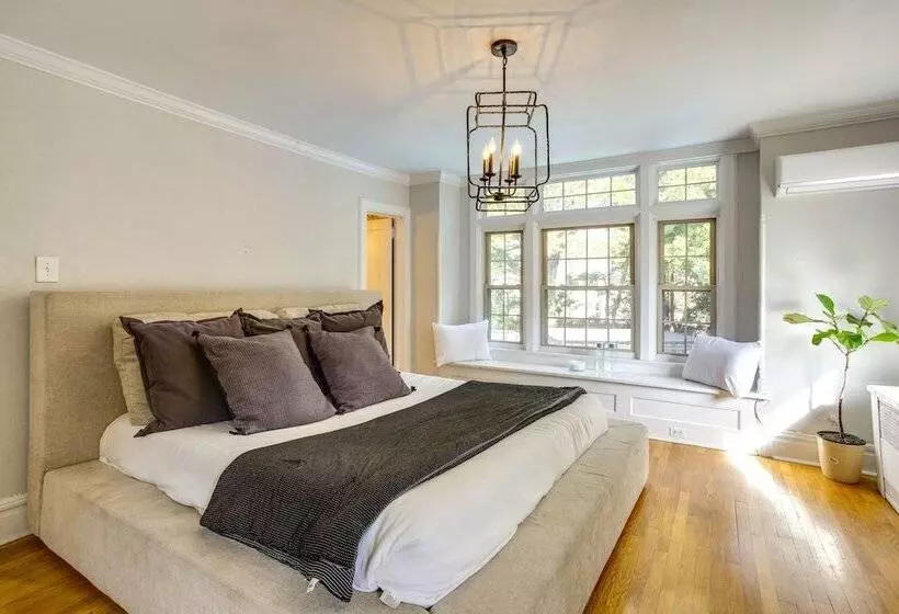 Spacious New Jersey Home: Pool & Fire Pit!
