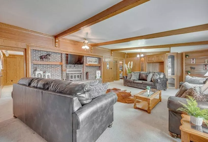 Stunning Calhan Home W/ Indoor Pool!