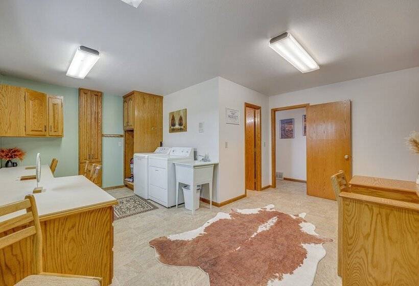 Stunning Calhan Home W/ Indoor Pool!