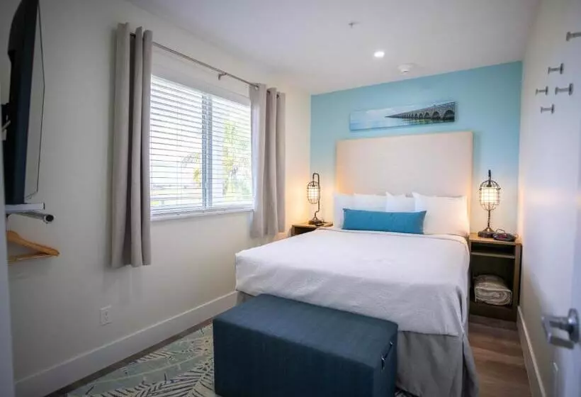 Sugarloaf Key Hotel At Koa Resort