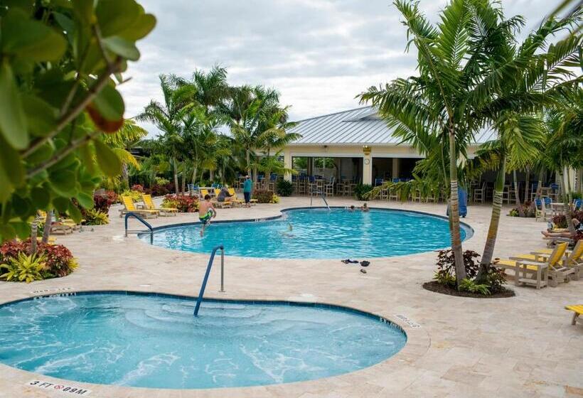 Sugarloaf Key Hotel At Koa Resort