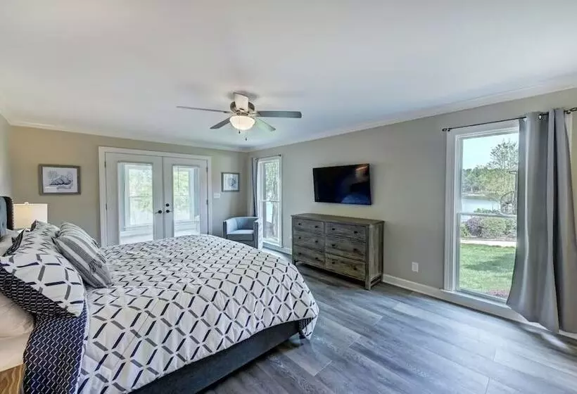 Sunset Shores Resort By Avantstay Private Beach