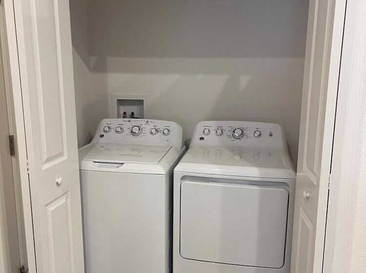 Tinsley   Patio Villa In The Village Of Hawkins