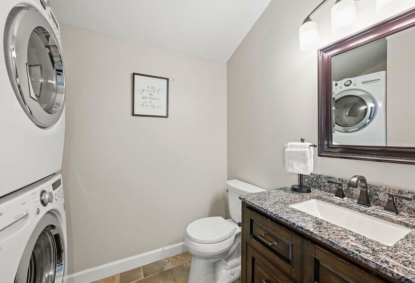 Tree Top Get Away By Avantstay Amazing Lake View