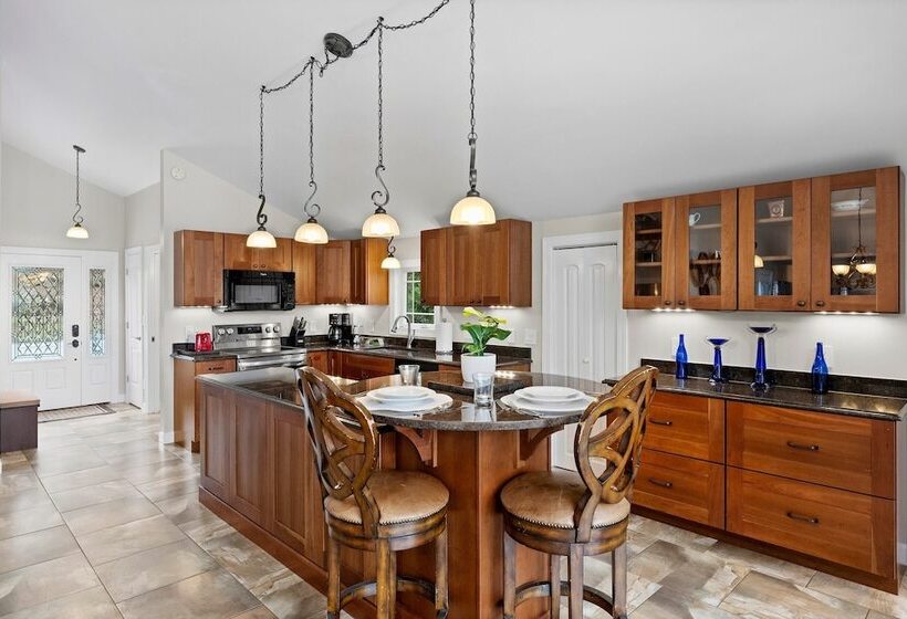 Tree Top Get Away By Avantstay Amazing Lake View