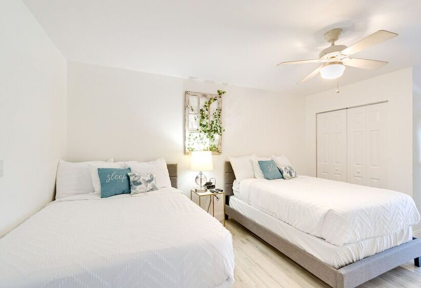 Waterfront Port Charlotte Gem W/ Gas Grill + Lanai