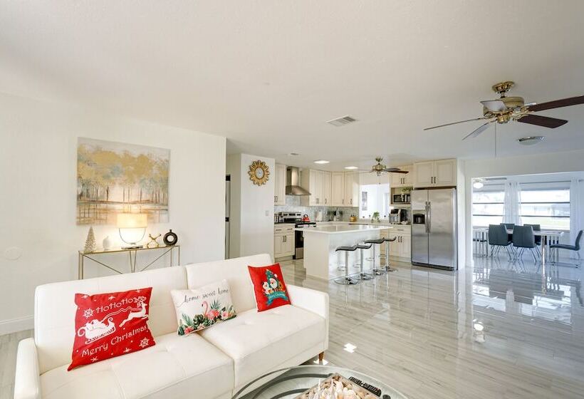 Waterfront Port Charlotte Gem W/ Gas Grill + Lanai