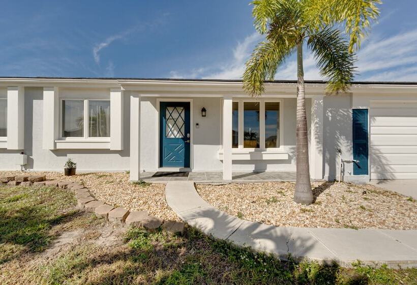 Waterfront Port Charlotte Gem W/ Gas Grill + Lanai