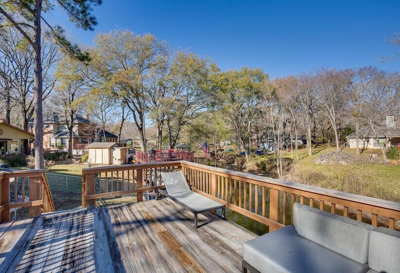 Waterfront Texas Escape W/ Fire Pit & Ev Charger!