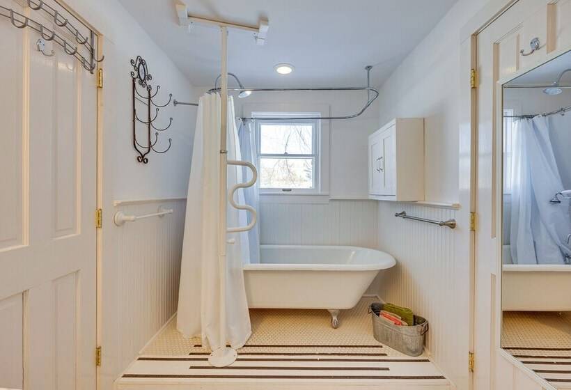 Westcliffe Home W/ Deck < Half Mi To Main Street!