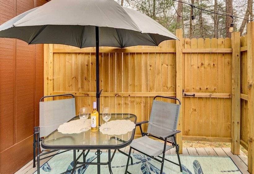 Adorable Ellijay Cabin W/ Hot Tub & Fire Pit