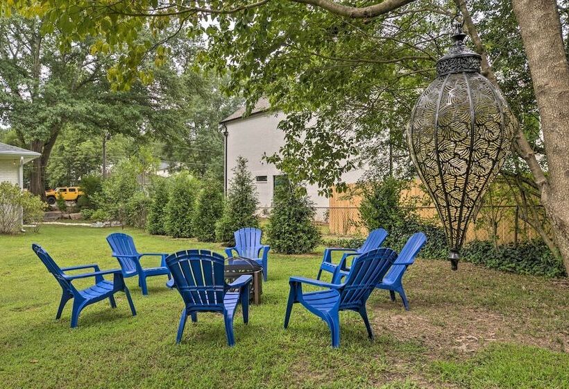 Walk To Dtwn Alpharetta: Modern Home W/ Fire Pit