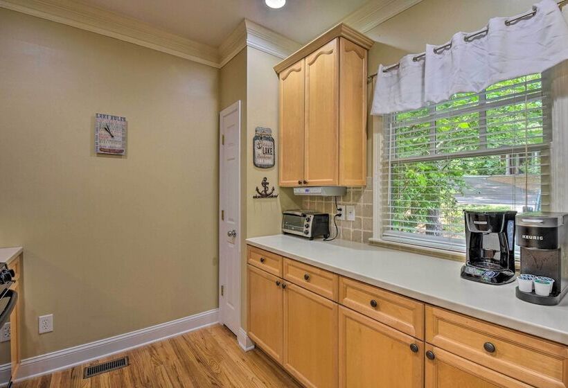 Big Canoe Retreat W/ Deck & Golf Course Views