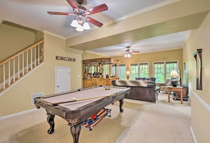 Big Canoe Retreat W/ Deck & Golf Course Views