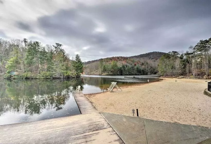 Big Canoe Retreat W/ Deck & Golf Course Views