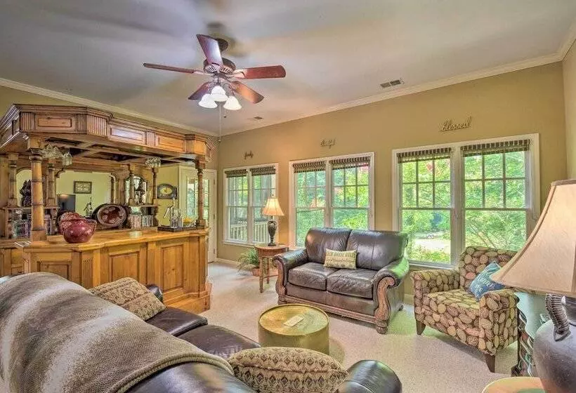 Big Canoe Retreat W/ Deck & Golf Course Views