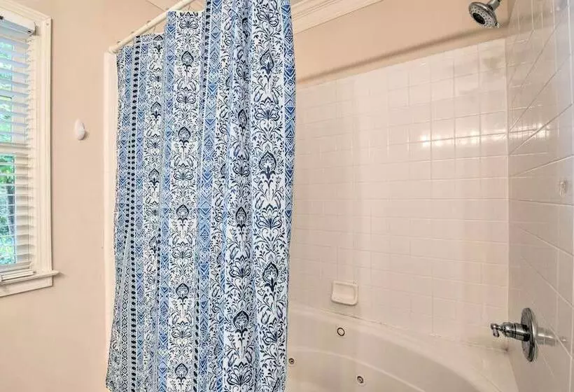 Big Canoe Retreat W/ Deck & Golf Course Views