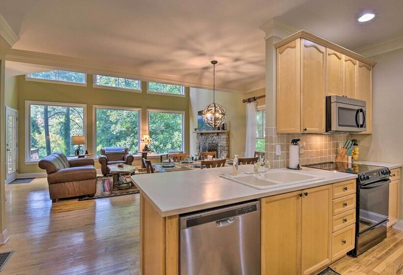 Big Canoe Retreat W/ Deck & Golf Course Views