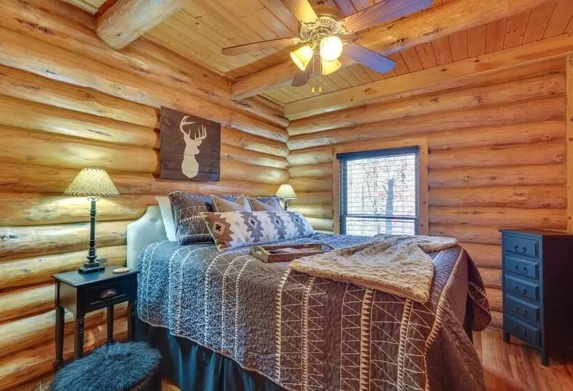 Blue Ridge Log Cabin W/ Hot Tub & Game Room!